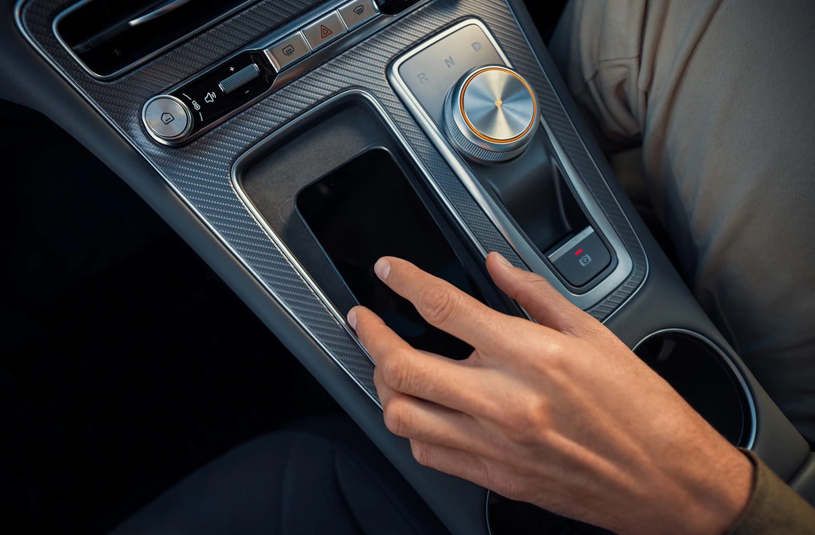Wireless charging. Integrated apps.